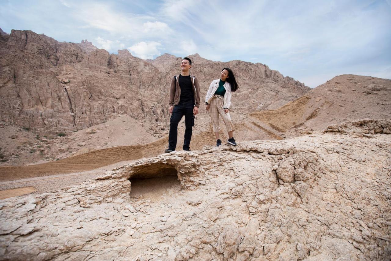 Pura Eco Retreat, Jebel Hafit Desert Park Al-Ain Eksteriør billede